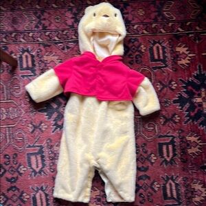 Winnie the Pooh Onesie Costume- Pottery Barn NWOT